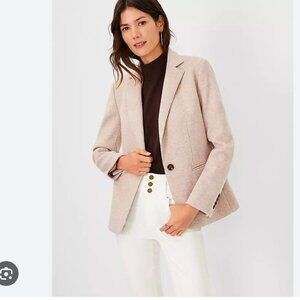 NWT Ann Taylor Herringbone cream blazer, SIze 2